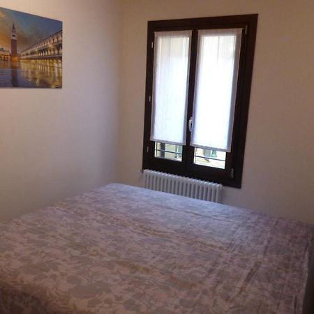 Casa Moderna A Due Passi Da Rialto Apartment Venice Exterior photo